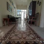 St. Lazaros 2 شقة *