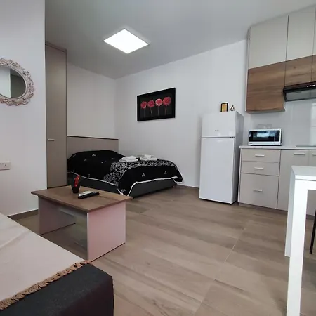 St. Lazaros 2 Λάρνακα