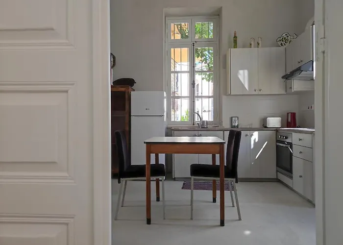 St. Lazaros 2 Λάρνακα