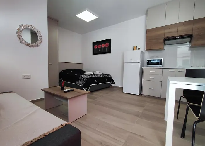 St. Lazaros 2 Λάρνακα