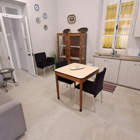 St. Lazaros 2 Daire *